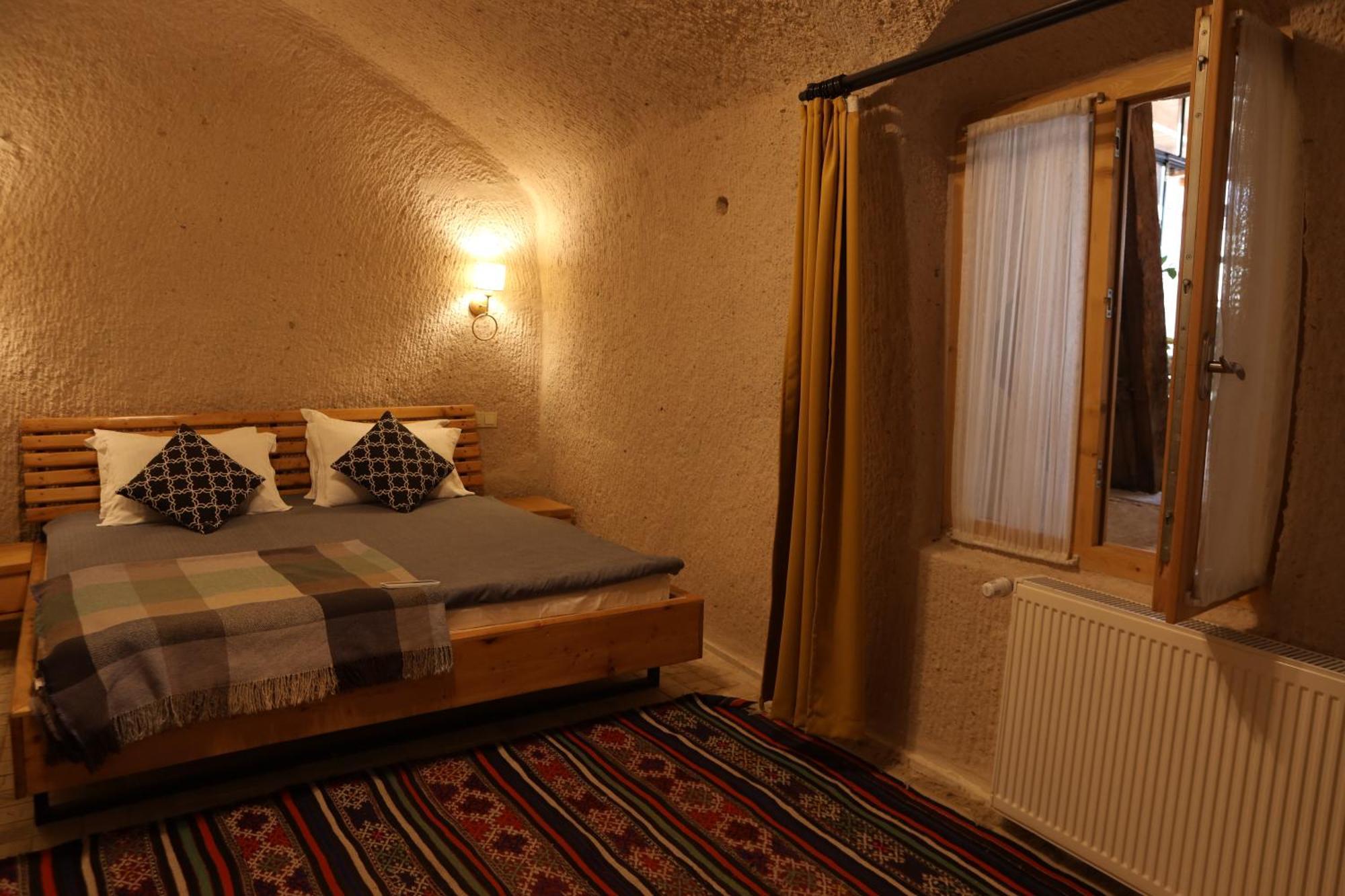 Pinhan Cave Suites Учгісар Екстер'єр фото