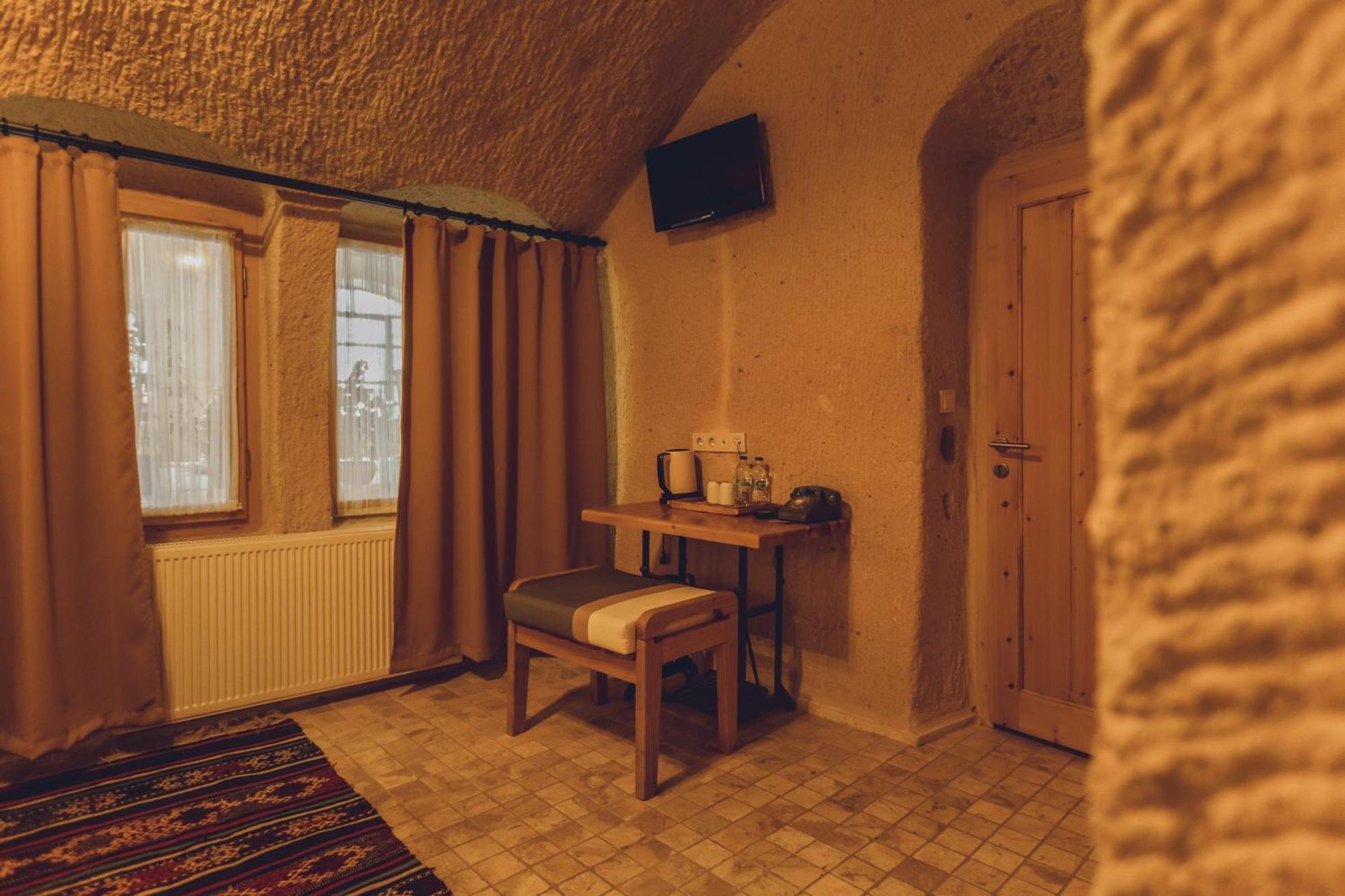 Pinhan Cave Suites Учгісар Екстер'єр фото