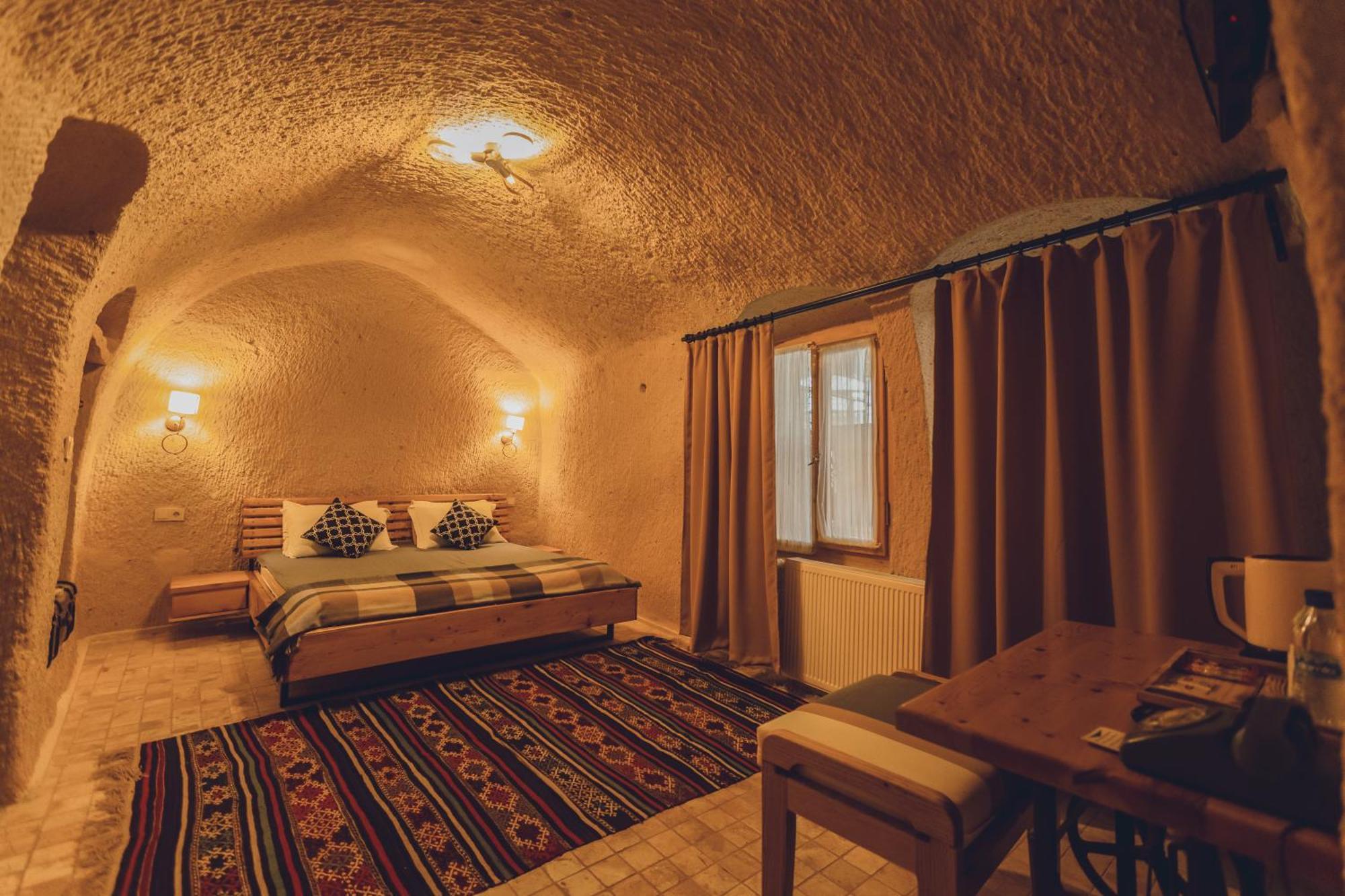 Pinhan Cave Suites Учгісар Екстер'єр фото