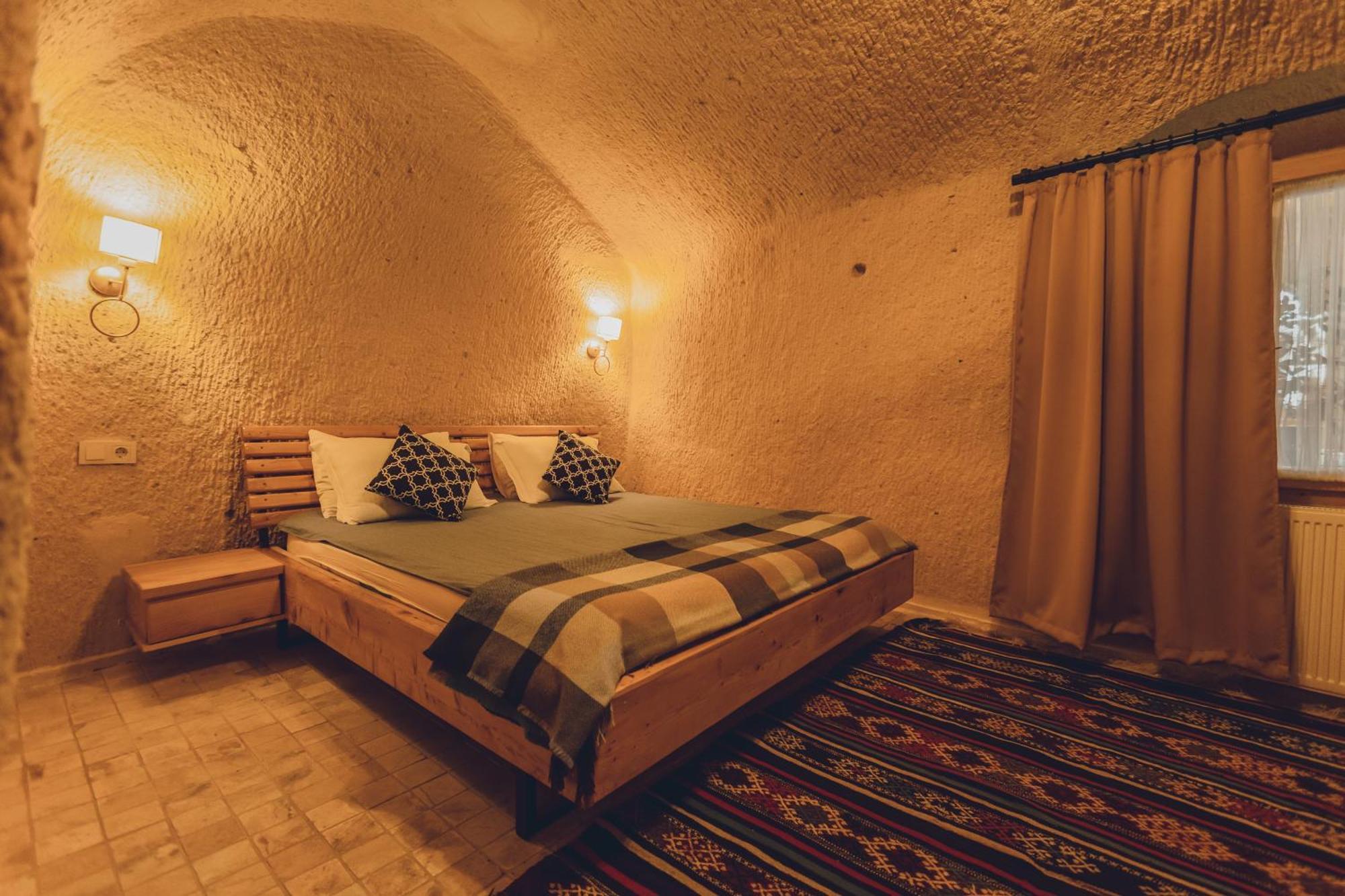 Pinhan Cave Suites Учгісар Екстер'єр фото