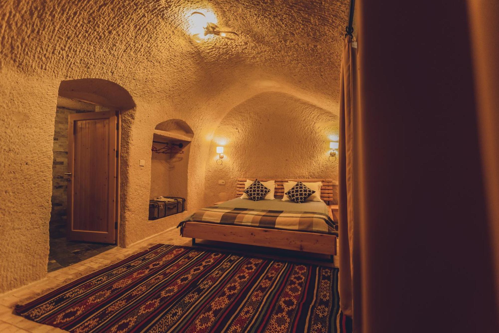 Pinhan Cave Suites Учгісар Екстер'єр фото