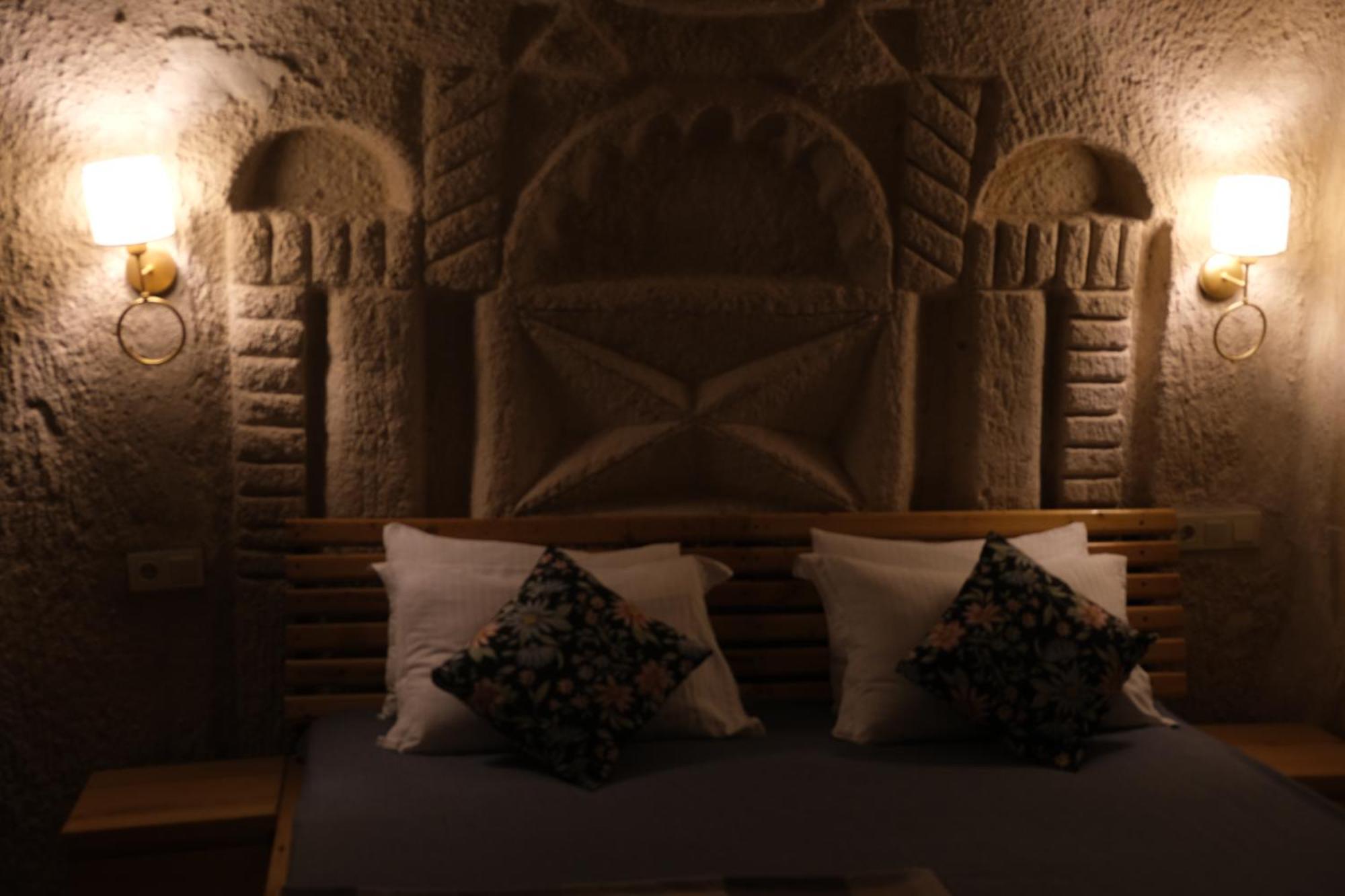 Pinhan Cave Suites Учгісар Екстер'єр фото
