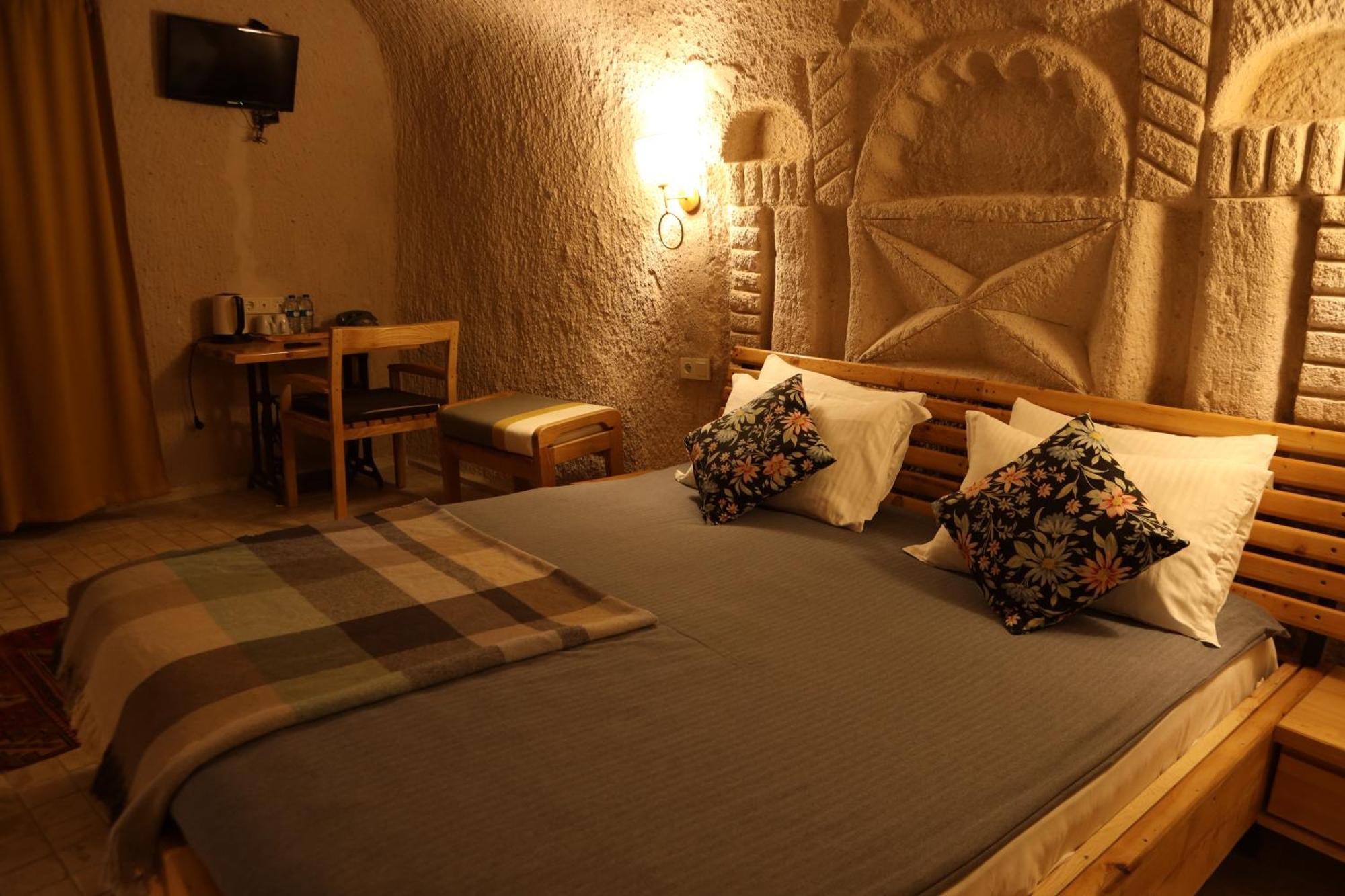 Pinhan Cave Suites Учгісар Екстер'єр фото
