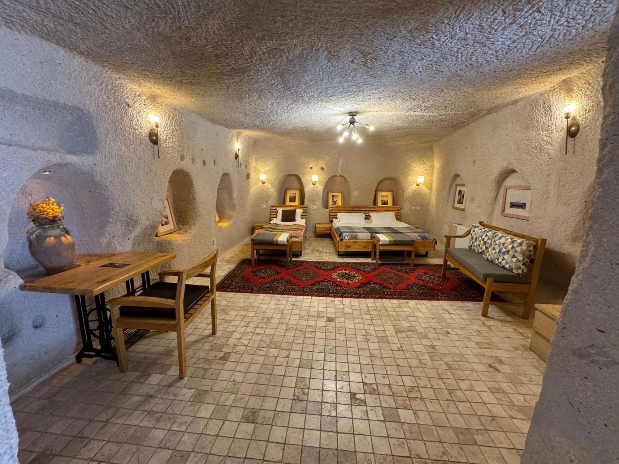 Pinhan Cave Suites Учгісар Екстер'єр фото